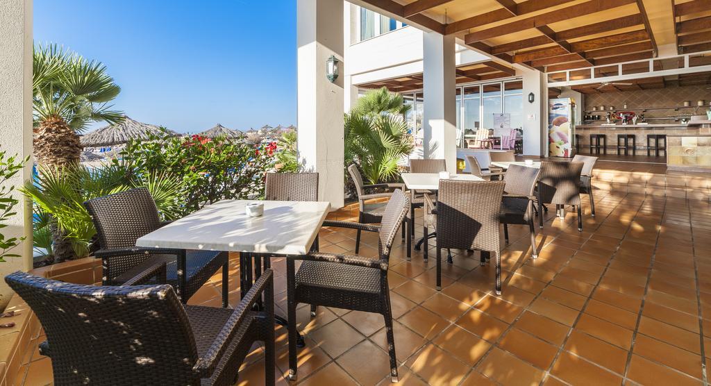 Hotel Globales Almirante Farragut Cala'N Blanes  Esterno foto