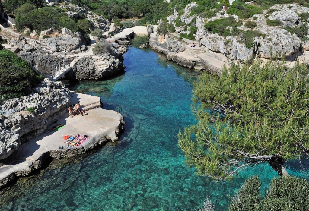 Hotel Globales Almirante Farragut Cala'N Blanes  Esterno foto